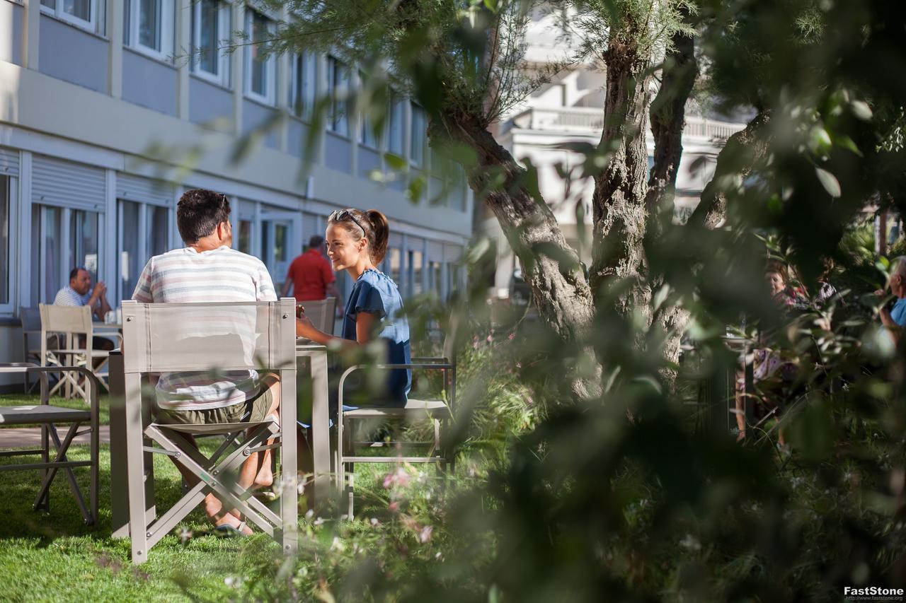 Hotel Solemare Milano Marittima Kültér fotó